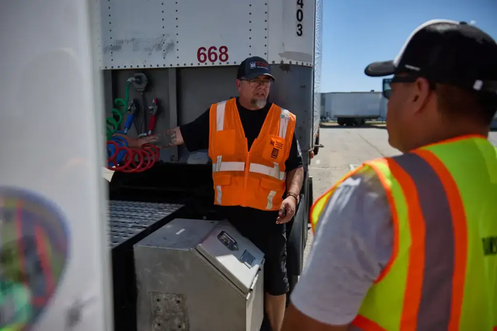 trailer air hose demo