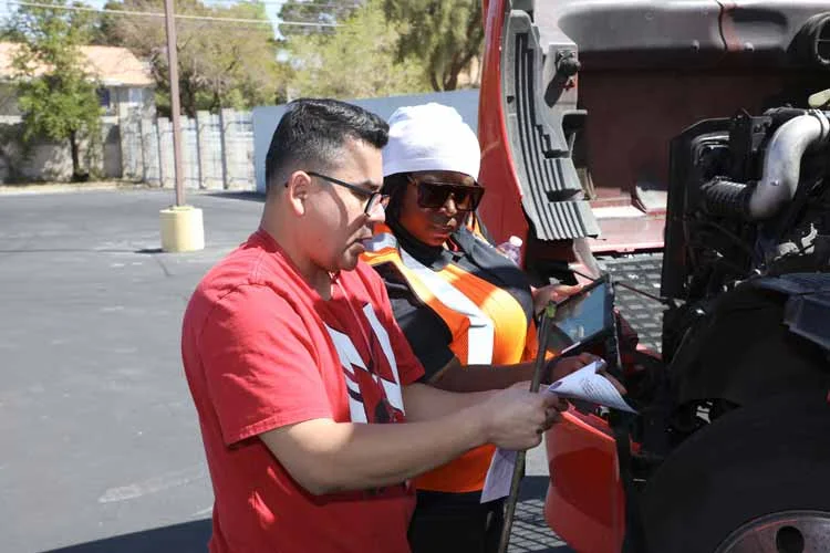 truck maintenance inspection team