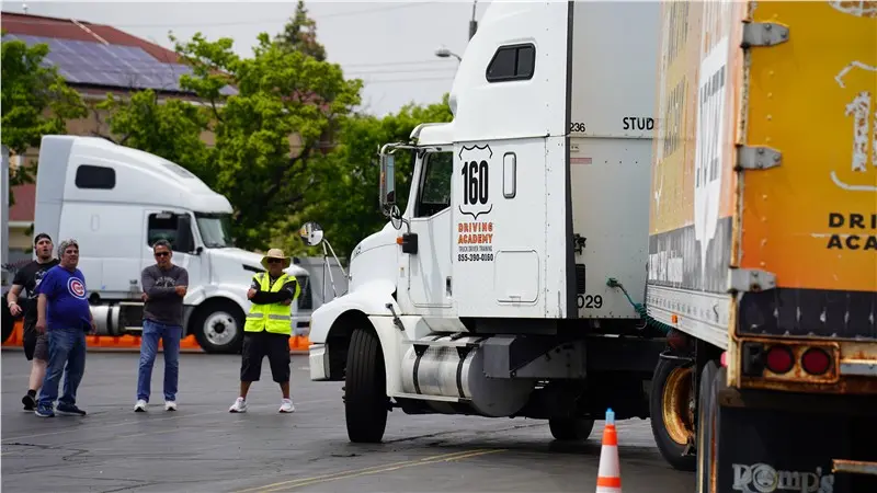 trucks driving academy training